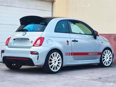 Usado Abarth 595 Esseesse 180 CV (132 kW) 2020 Gris / plata Berlina