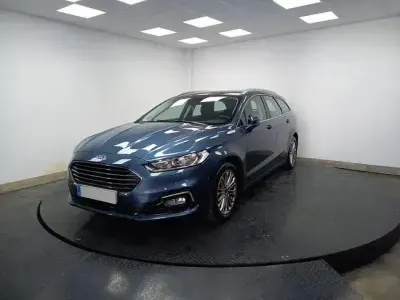 Usado Ford Mondeo Titanium 187 CV (137 kW) 2021 Azul Familiar