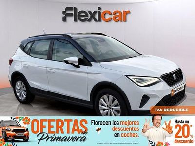 Usado Seat Arona Style 110 CV (80 kW) 2022 Blanco SUV