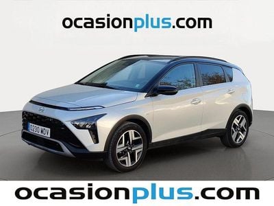 Usado Hyundai Bayon Style 120 CV (88 kW) 2023 Gris plata SUV