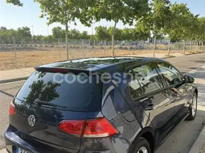 Usado VW Golf VII Business 105 CV (77 kW) 2015 Azul Berlina