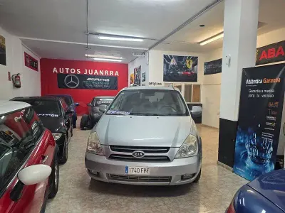 Usado Kia Carnival