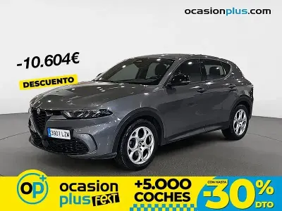 Usado Alfa Romeo Tonale Sprint 130 CV (95 kW) 2022 Gris SUV