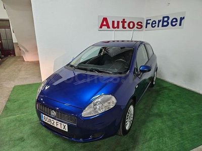 Usado Fiat Punto Feel 70 CV (51 kW) 2007 Azul Utilitario
