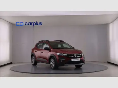 Usado Dacia Sandero Comfort 101 CV (74 kW) 2021 Azul Utilitario
