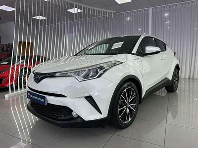 Usado Toyota C-HR Advance 122 CV (89 kW) 2018 Blanco SUV