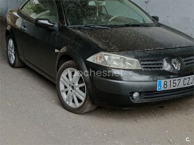 Negro Usado 2004 Renault Mégane Cabriolet Dynamique Descapotable | 800 €