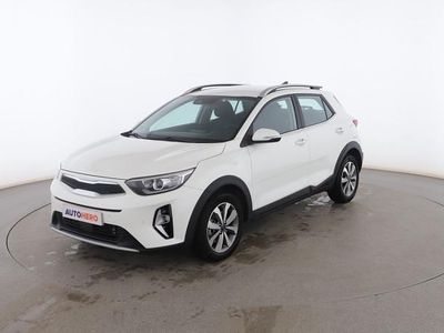 Usado 2022 Kia Stonic SUV | 17.428 € (Precio justo)