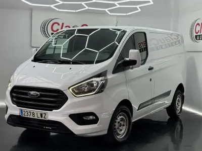 Usado Ford Transit Custom Trend 131 CV (96 kW) 2022 Blanco Van