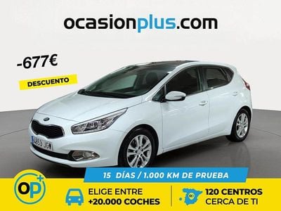Blanco Usado 2015 Kia Ceed GT Berlina | 9150 € (Precio justo)