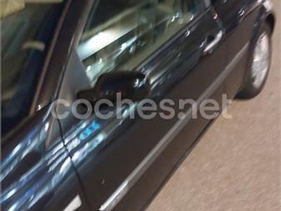 Usado Renault Mégane II Dynamique 120 CV (88 kW) 2004 Negro Berlina