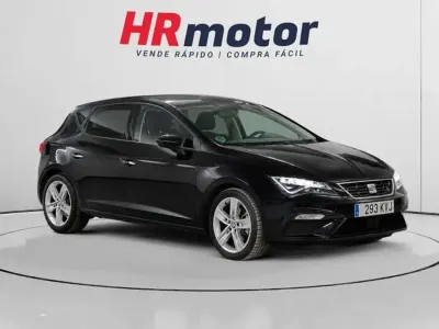 Usado Seat Leon FR 150 CV (110 kW) 2019 Negro Utilitario