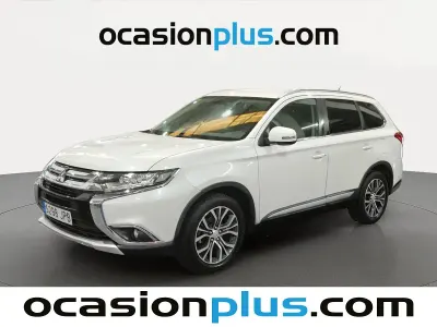 Usado Mitsubishi Outlander Motion 150 CV (110 kW) 2016 Blanco SUV