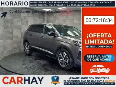 Usado Peugeot 5008 Allure 131 CV (96 kW) 2022 Gris SUV