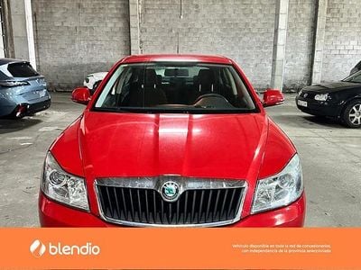 Usado Skoda Octavia Style 115 CV (84 kW) 2018 Rojo Berlina