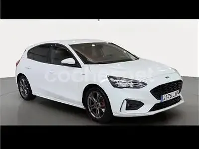 Usado Ford Focus ST-Line 125 CV (91 kW) 2022 Blanco Berlina