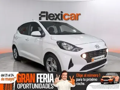 Usado Hyundai i10 67 CV (49 kW) 2022 Blanco Utilitario