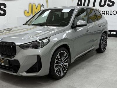 Gris Usado 2023 BMW iX1 Comfort Edition SUV | 51.900 €