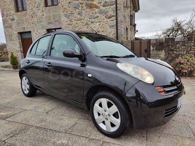 Usado Nissan Micra Acenta 88 CV (64 kW) 2003 Negro Utilitario