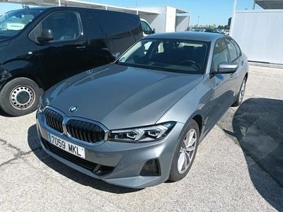 BMW 330e