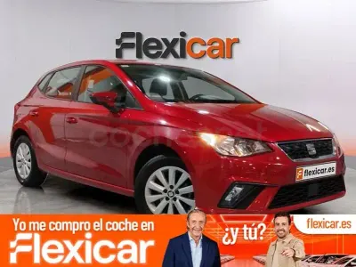 Usado Seat Ibiza Style 75 CV (55 kW) 2018 Rojo Utilitario