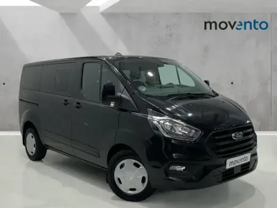 Usado Ford Transit Custom Trend 150 CV (110 kW) 2023 Negro Familiar