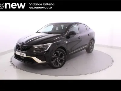 Usado Renault Arkana Engineered 143 CV (105 kW) 2023 Negro SUV