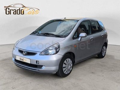 Usado Honda Jazz LS 78 CV (57 kW) 2003 Gris / plata Utilitario