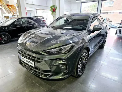 Usado Cupra Terramar VZ 265 CV (194 kW) 2025 Gris / plata SUV