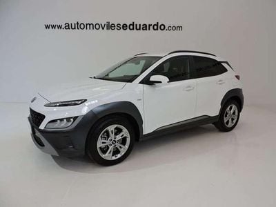 Usado Hyundai Kona 120 CV (88 kW) 2021 Blanco SUV