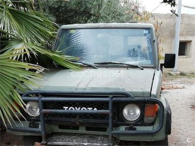 Begagnad Toyota Land Cruiser 125 HK (91 kW) 1998 Grön SUV