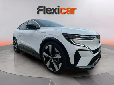 Usado Renault Megane E-Tech Techno 95 kW (130 CV) 2023 Blanco Berlina