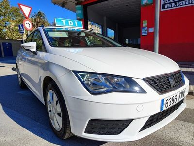 Blanco Usado 2018 Seat Leon Style | 9500 € (Precio justo)