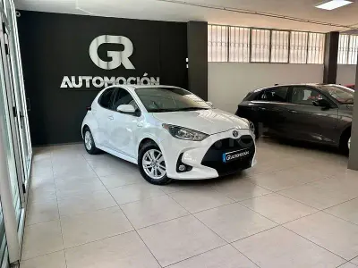 Usado Toyota Yaris Hybrid