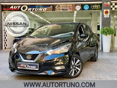 Usado Nissan Micra Tekna 90 CV (66 kW) 2017 Negro Utilitario