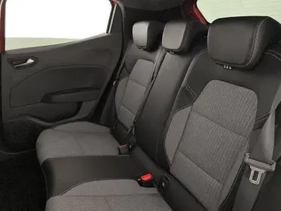 Usado Renault Clio V Techno 100 CV (73 kW) 2025 Rojo Berlina