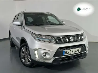 Usado Suzuki Vitara 129 CV (94 kW) 2023 Gris SUV