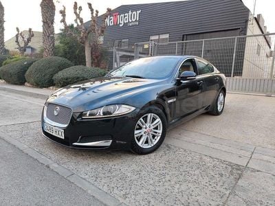 Usado Jaguar XF Premium Luxury 200 CV (147 kW) 2014 Negro Berlina