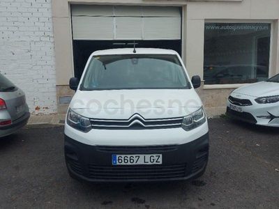 Usado Citroën Berlingo Live 102 CV (75 kW) 2020 Blanco Monovolumen