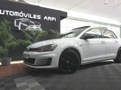Usado VW Golf VII GTI 220 CV (161 kW) 2016 Blanco Berlina