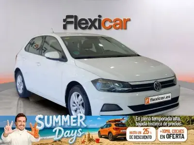 Usado VW Polo Advance 95 CV (69 kW) 2018 Blanco Utilitario