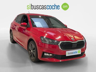Usado Skoda Fabia 110 CV (80 kW) 2023 Rojo Utilitario