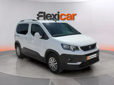 Usado Peugeot Rifter Active 101 CV (74 kW) 2020 Azul Monovolumen