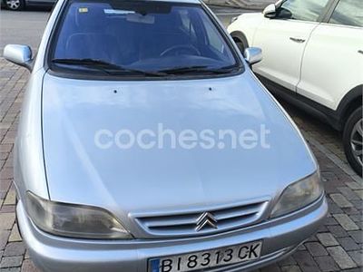 Usado Citroën Xsara Seduction 90 CV (66 kW) 1998 Gris / plata Berlina