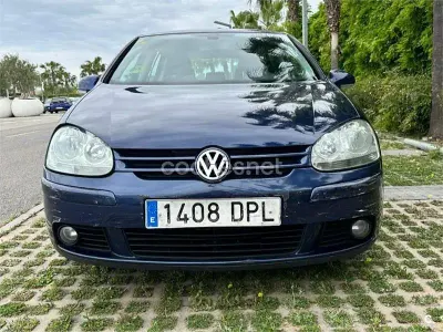Usado VW Golf IV Highline 105 CV (77 kW) 2005 Azul Berlina