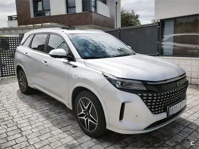 Usado DFSK E5 217 CV (159 kW) 2024 Gris / plata SUV