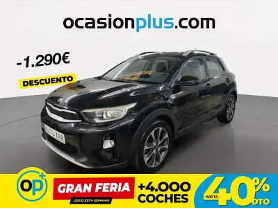 Usado Kia Stonic 100 CV (73 kW) 2018 Negro SUV
