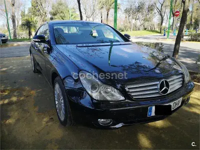 Usado Mercedes CLS500 306 CV (225 kW) 2005 Negro Coupe