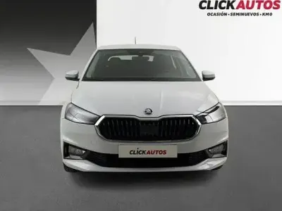 Usado Skoda Fabia Ambition 95 CV (69 kW) 2024 Utilitario