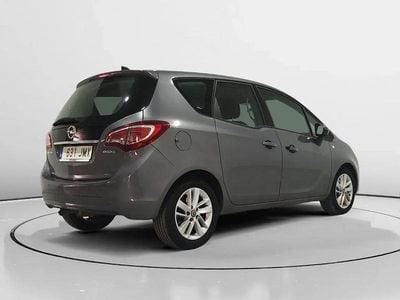 Usado Opel Meriva Selective 110 HP (80 kW) 2016 Cinzento Monovolume